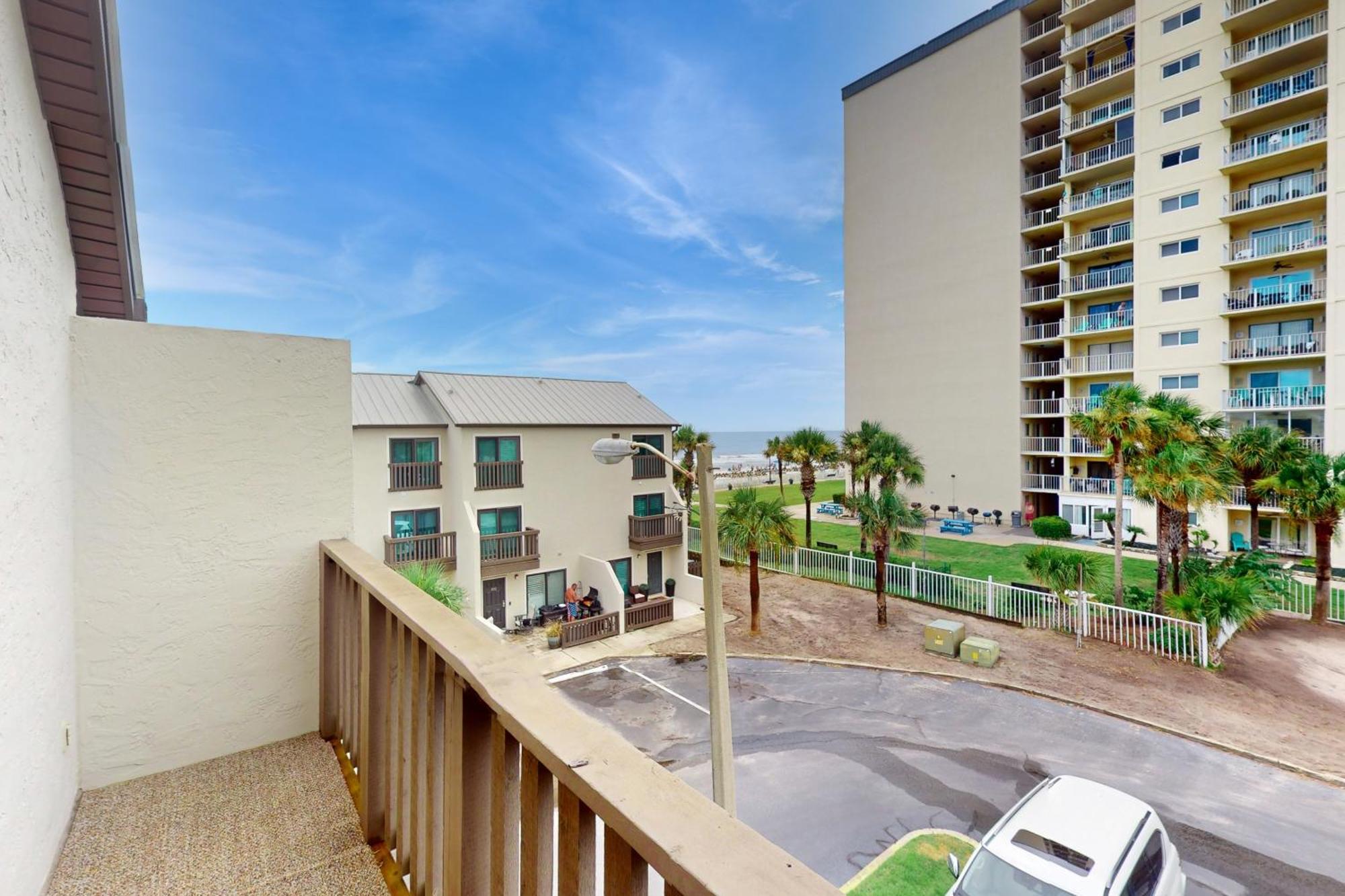 Largo Mar C-112 Panama City Beach